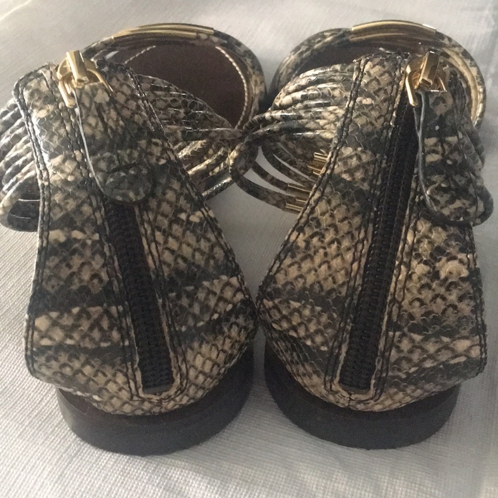 ❤️TORY BURCH MIGNON RINGS AIRLESS ZIP BACK NWOB - Picture 5 of 15